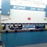 dobradeira-cnc