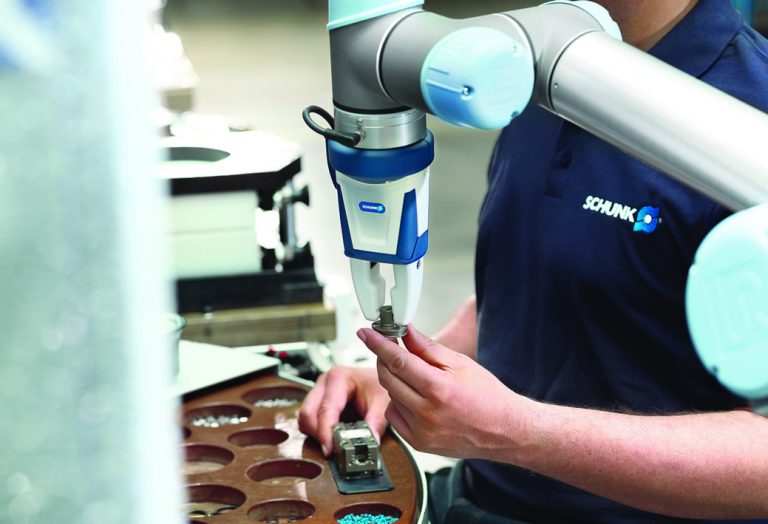 Primeira Garra Industrial Certificada para Operação Colaborativa