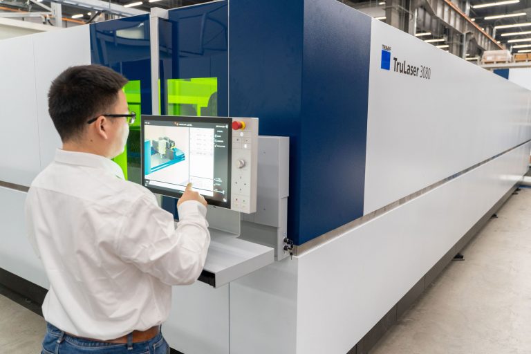 TRUMPF lança TruLaser 3080 fiber para corte de  chapas extragrandes