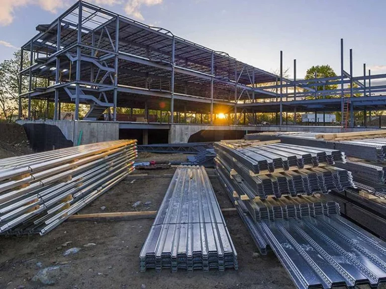 ABRAMAT: Setor de Indústria de Materiais de Construção vê julho regular